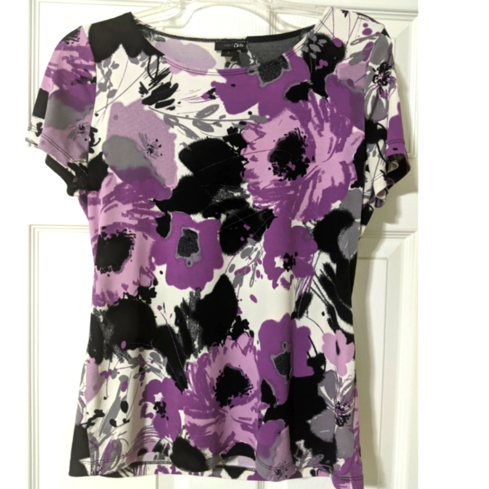 East 5th Floral blouse short sleeves size S